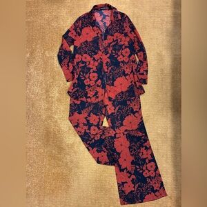 NWT Prettylittlething lightweight pantsuit set. Size:XL